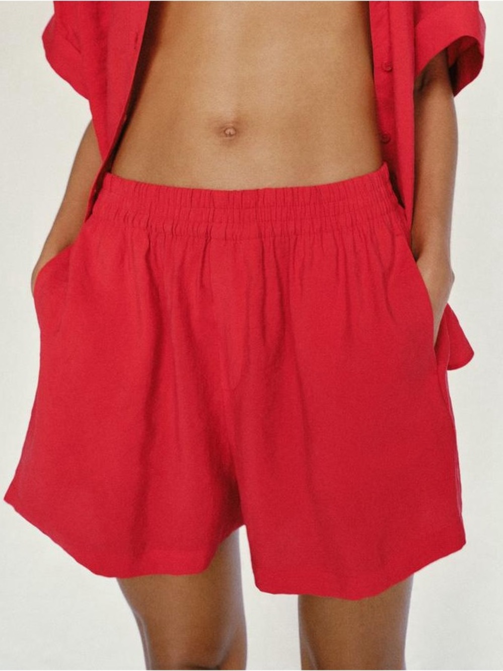 ZARA Flowy Shorts with Elastic Waist in Red Size S